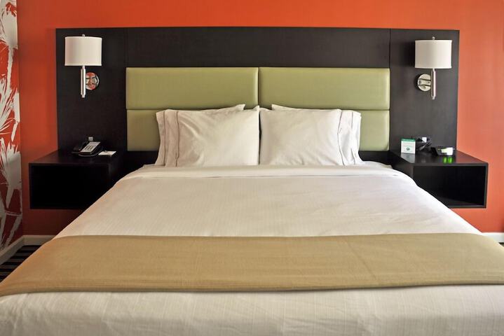 Holiday Inn Express Princeton Southeast by IHG
