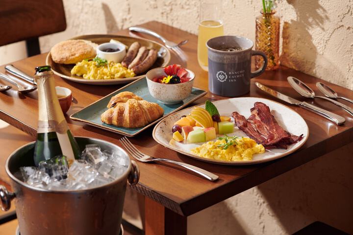 Breakfast/Coffee Service 41 of 50