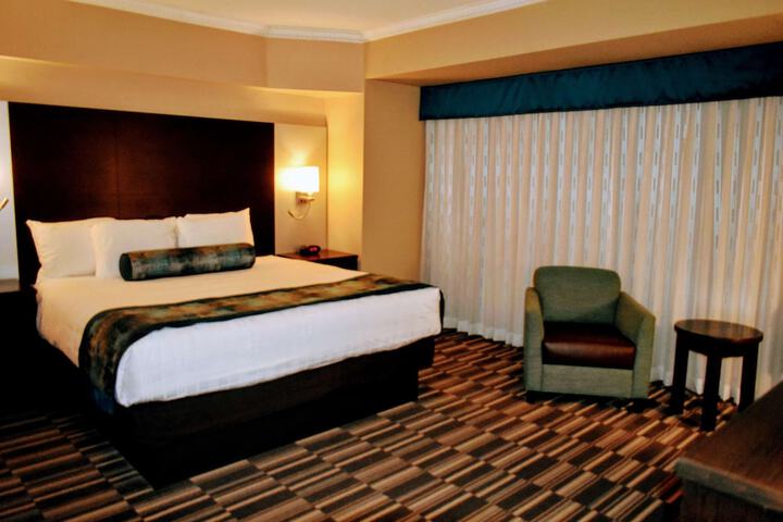 Room 19 of 37