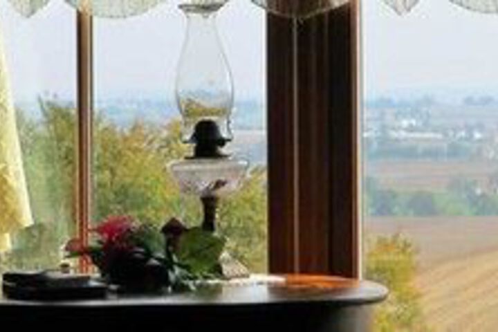 The Hurst House Bed and Breakfast