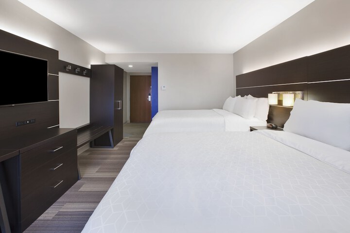 Holiday Inn Express Tiffin by IHG
