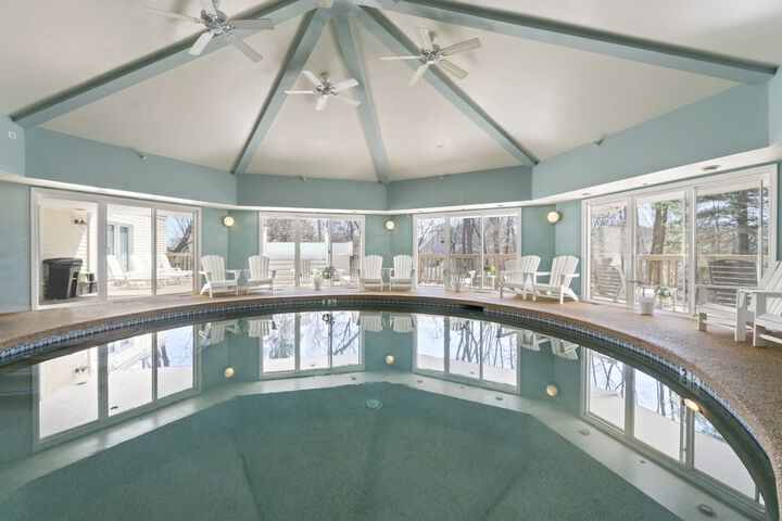 Pool 7 of 30