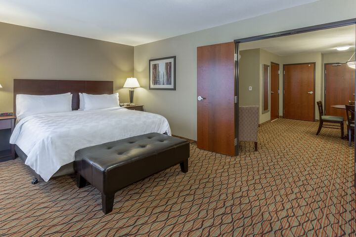 Room 37 of 106