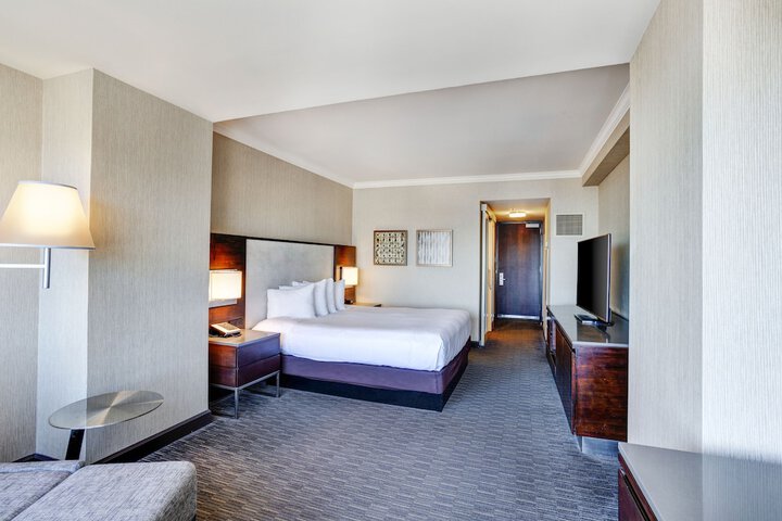 Room 128 of 249