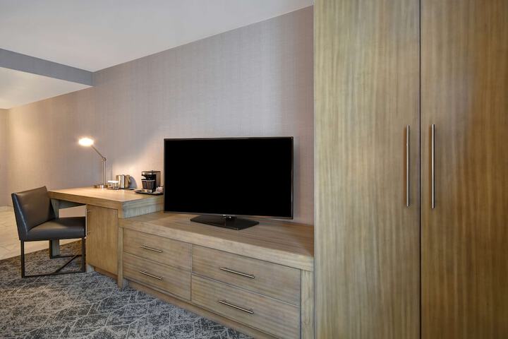 Room 39 of 71