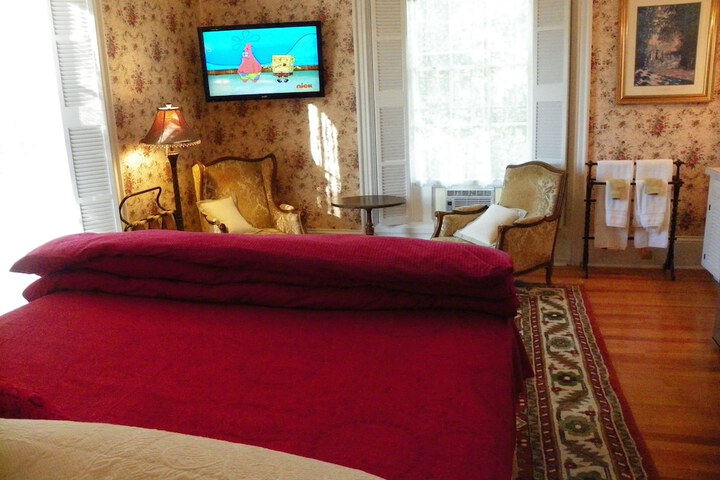Room 16 of 114