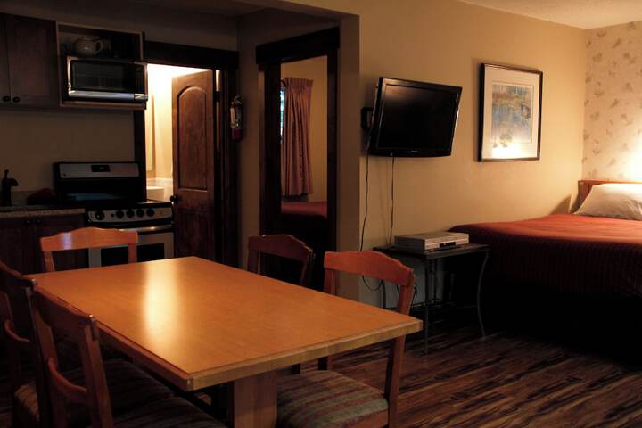 Room 139 of 191