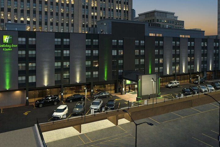 Hotel 5 of 53
