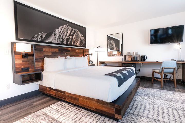 Gravity Haus Breckenridge