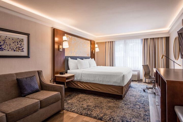 Room 15 of 26