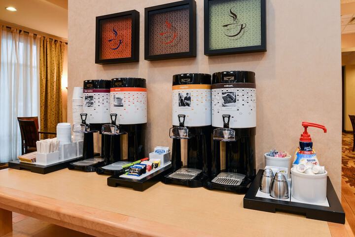 Breakfast/Coffee Service 36 of 46
