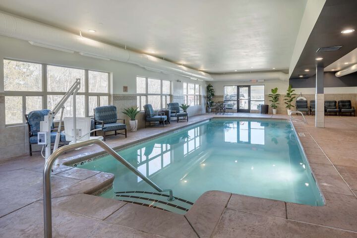 Best Western Plus Ponderay Mountain Lodge