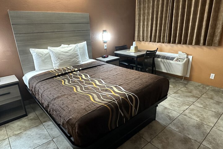 New Corral Motel
