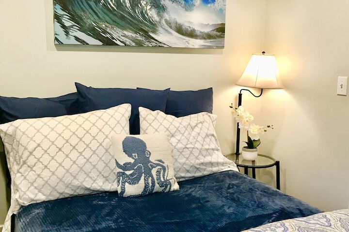 Room 8 of 23