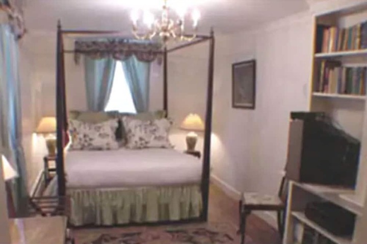 Room 22 of 36