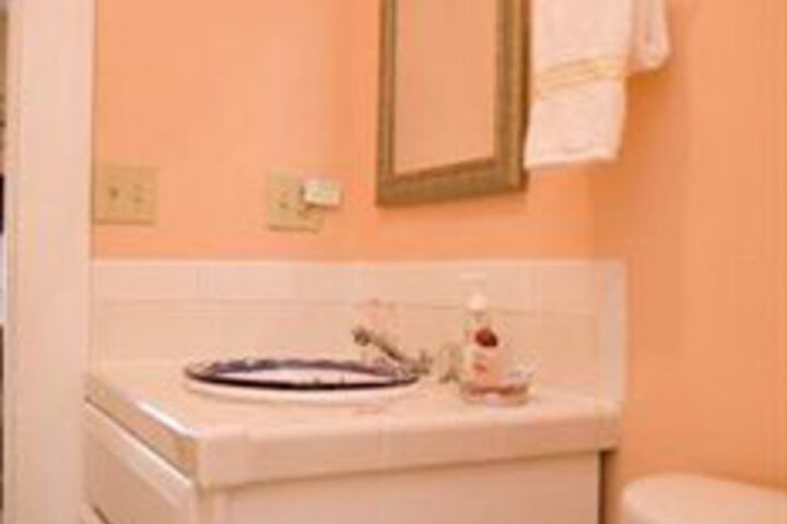 Simply Divine Bed and Breakfast