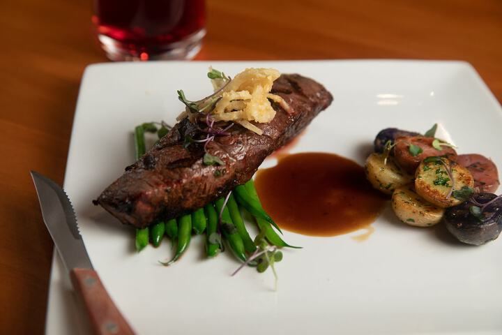 Dining 70 of 93