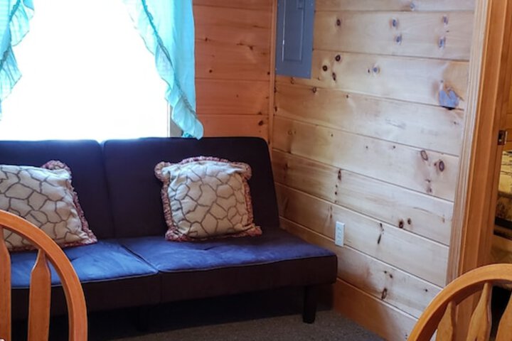 Room 42 of 60