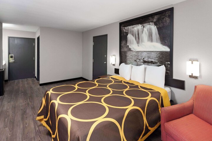 Super 8 by Wyndham Olney