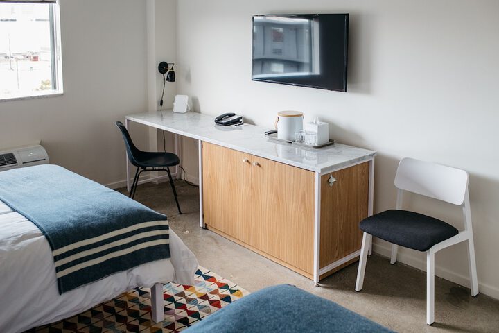 Room 60 of 112
