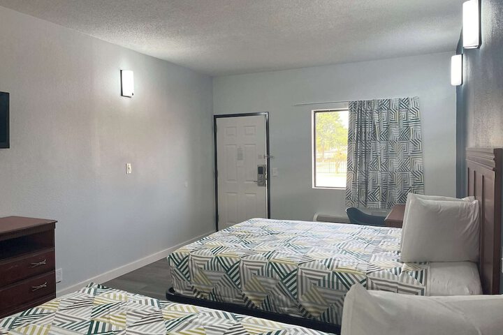 Motel 6 Cleveland MS – Delta State University
