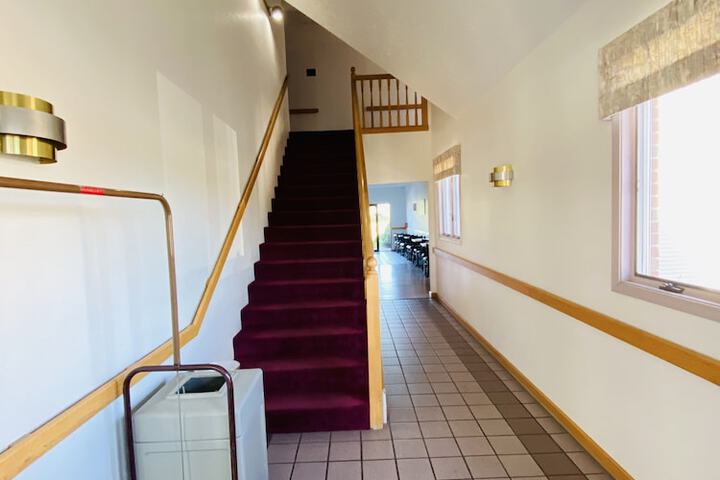 Fleetwood Inn & Suites