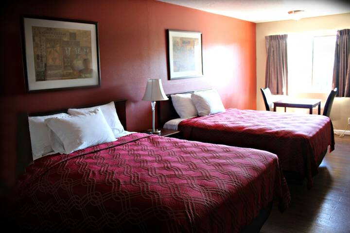 Room 16 of 34