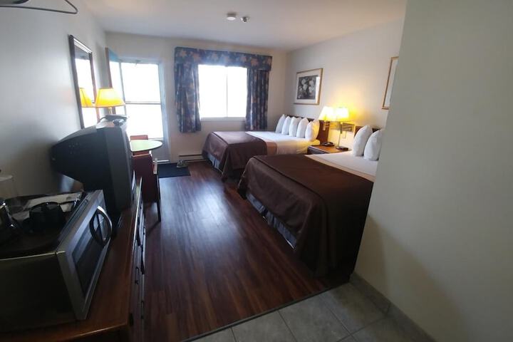 Room 9 of 23