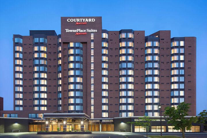 Hotel 3 of 68