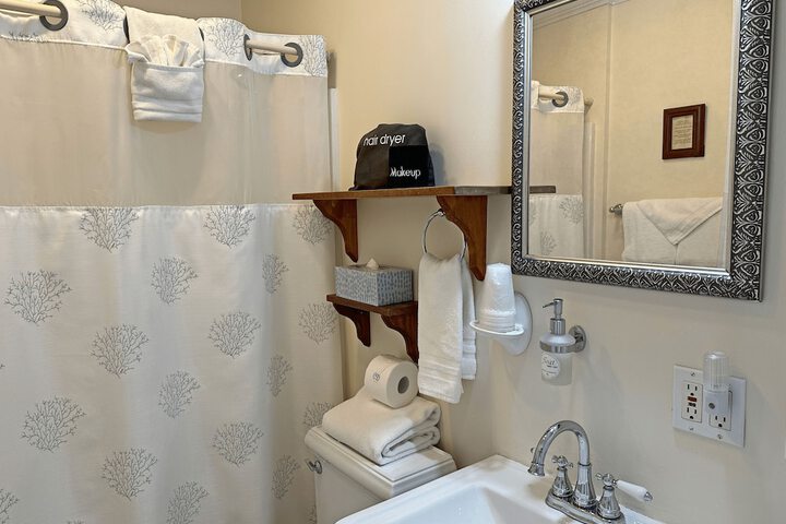 Room 14 of 46