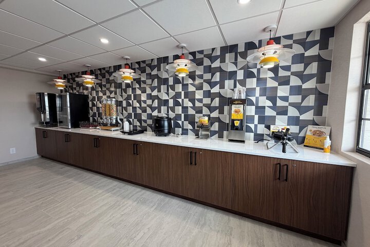 La Quinta by Wyndham St. Petersburg-Clearwater