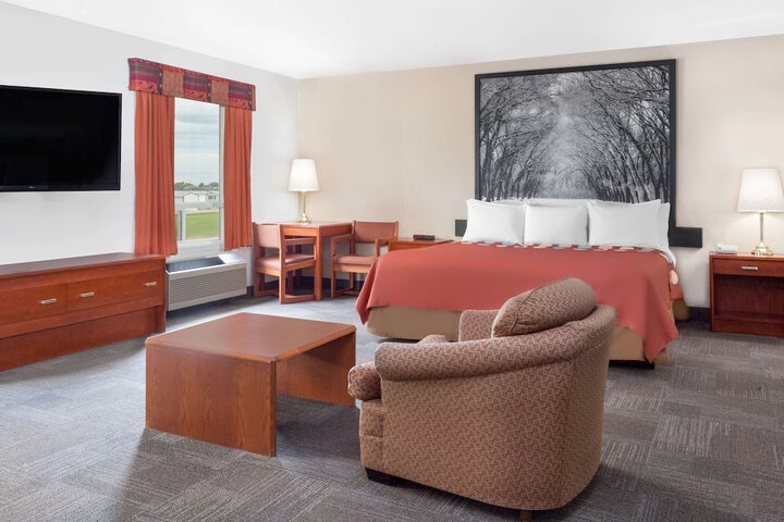 Room 7 of 15
