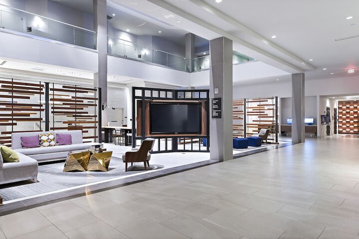 Hotel Interior 11 of 62