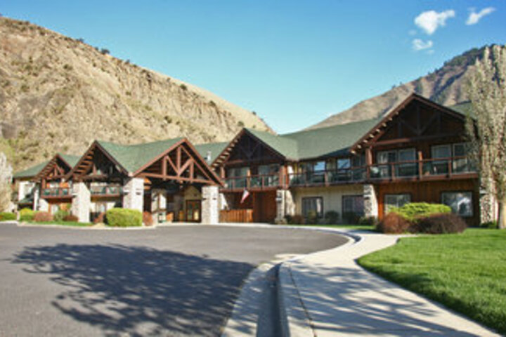 Hotel 3 of 52