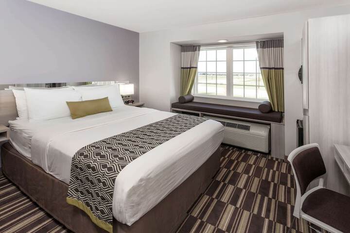 Room 15 of 21