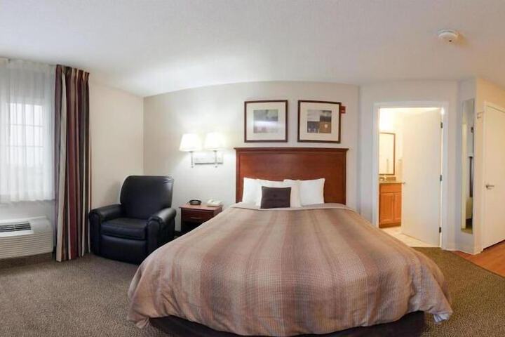 Room 20 of 28