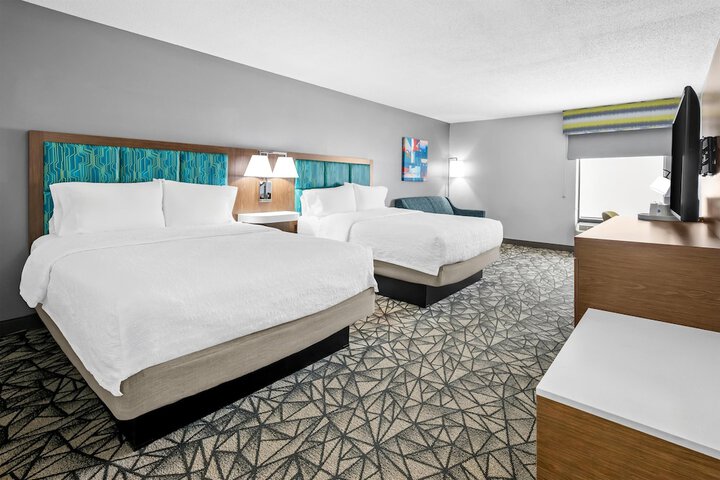 Hampton Inn Bloomington West