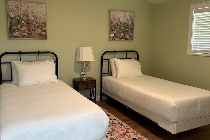 Room 14 of 24