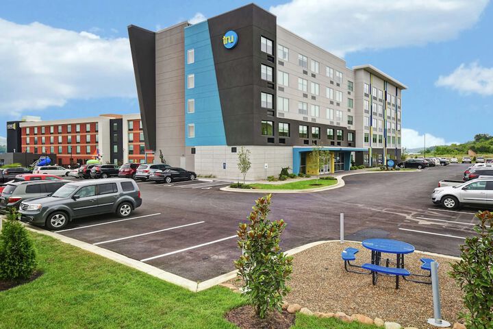 Hotel 4 of 43