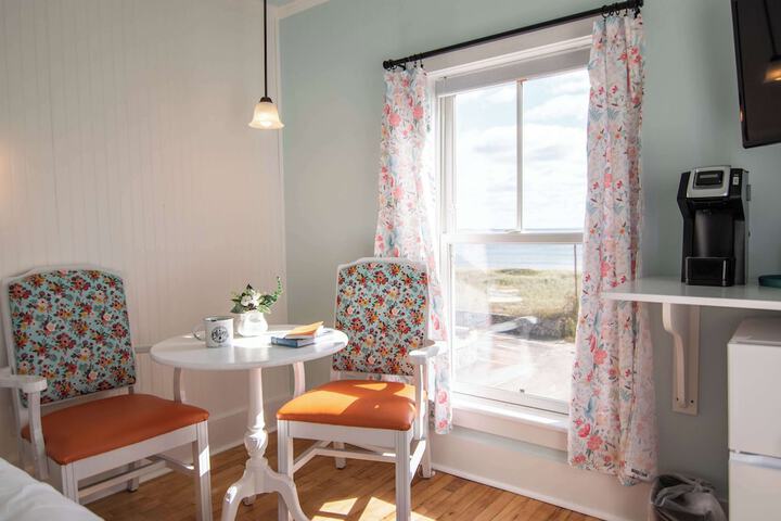 Ocean House Hotel & Motel