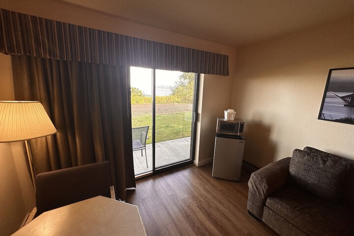 Room 117 of 181