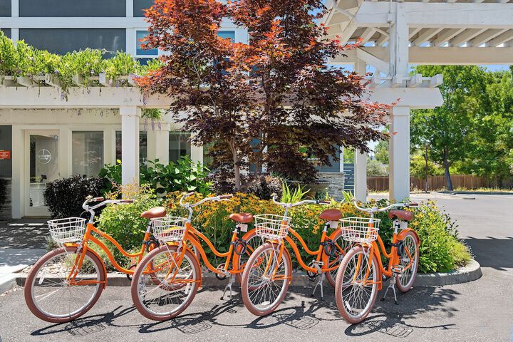 UpValley Inn & Hot Springs Napa Valley an Ascend Collection Hotel