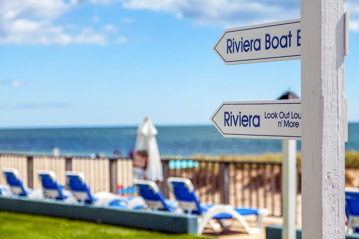Blue Water Resort