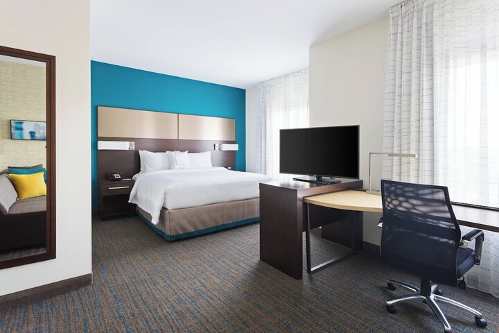 Room 16 of 26
