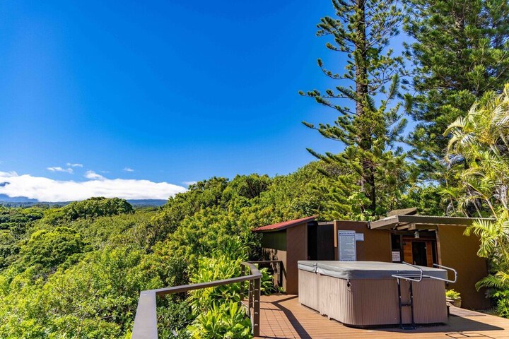 Hale Akua Garden Farm & Eco-Retreat