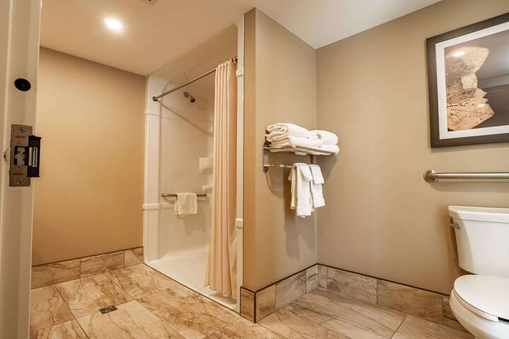 Best Western Plus Cairn Croft Hotel