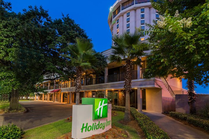 Hotel 6 of 54