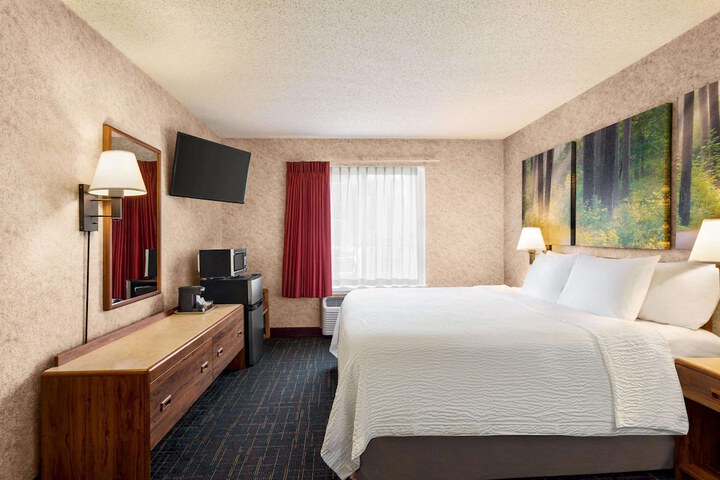 Room 20 of 36