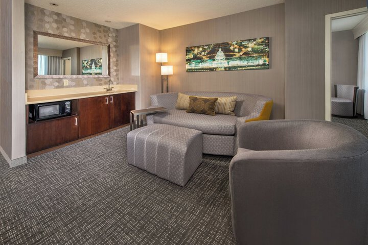 Room 15 of 47