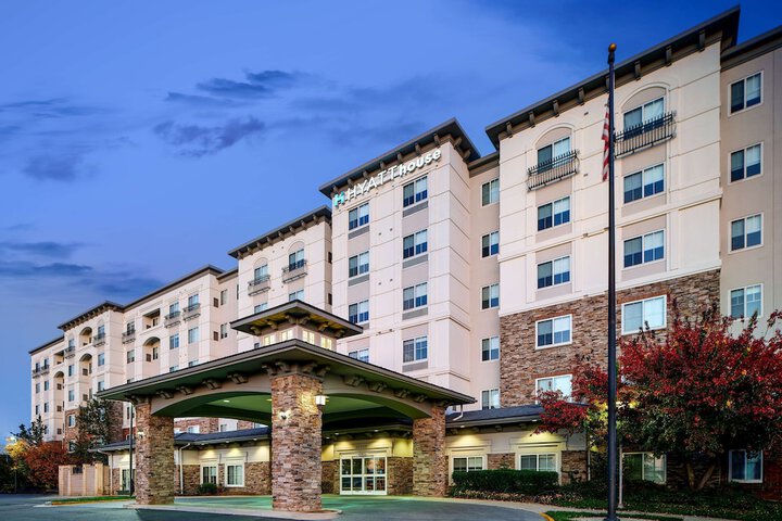 HYATT house Sterling / Dulles Airport-North